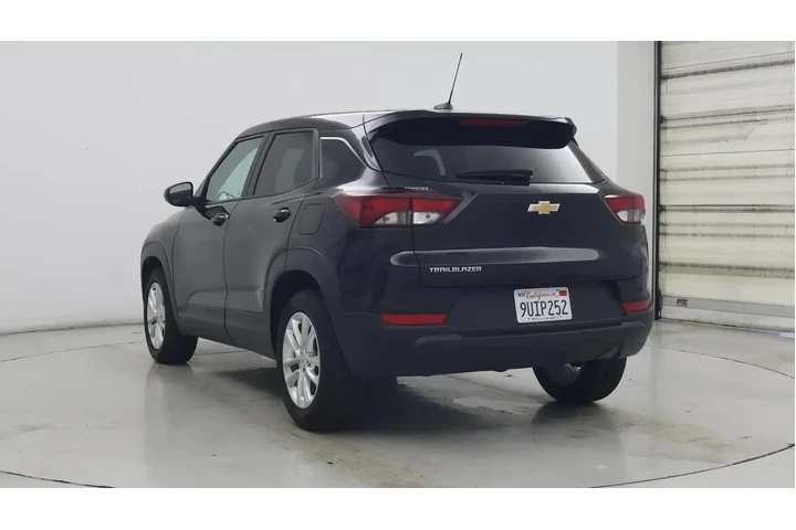 $23998 : Chevrolet Trailblazer 2025 L image 2