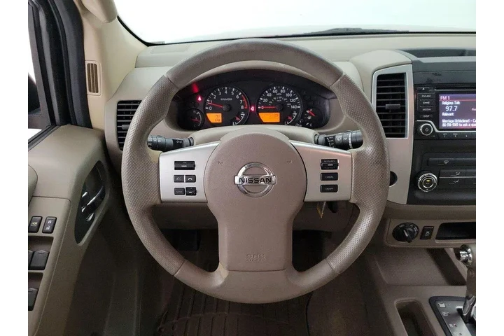 $18998 : Nissan Frontier 2016 4x4 SV image 10