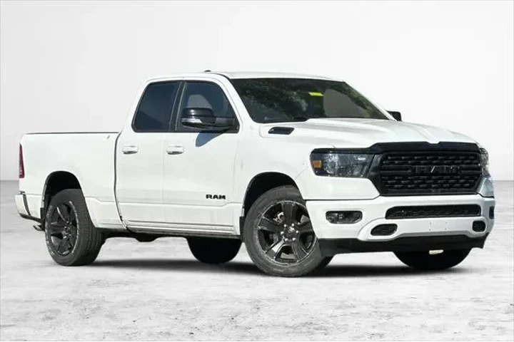 $29590 : Ram 1500 2022 4x4 Big Horn 4 image 2