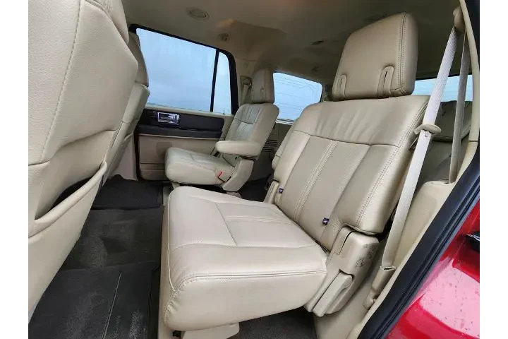 $14768 : Lincoln Navigator 2015 4x4 4 image 8