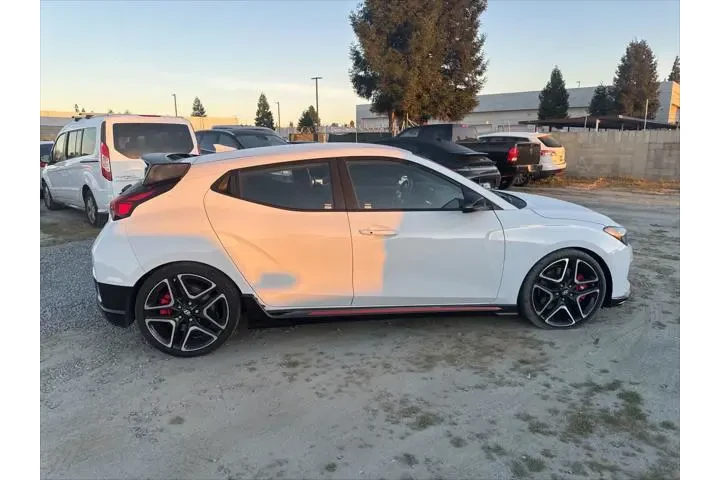 $20999 : Hyundai VELOSTER N 2020 3dr image 4