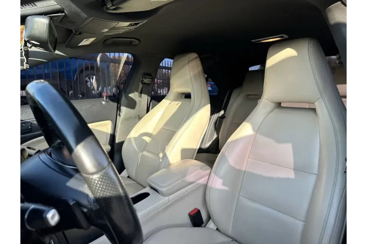 $6995 : 2014 CLA 250 image 10