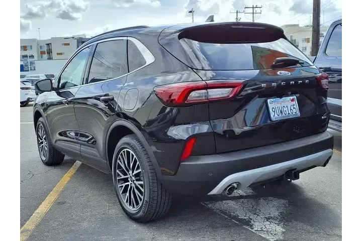$26999 : Ford Escape Plug-In Hybrid 2 image 3