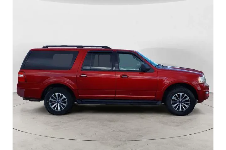 $17961 : Ford Expedition EL 2017 4x4 image 6