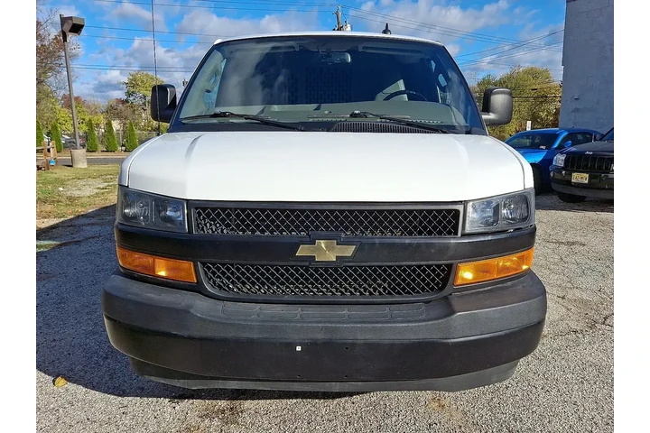$25994 : Chevrolet Express 2023 2500 image 8