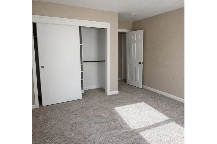 $1050 : Newly steel freshly painted image 5