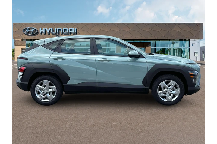 $27995 : Hyundai KONA 2025 SE 4dr Cro image 9