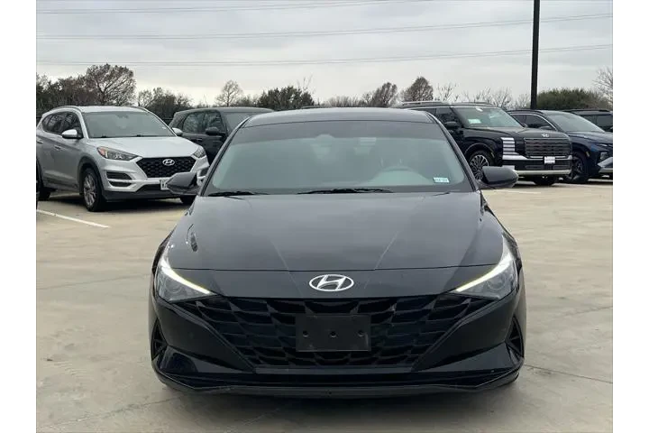 $17210 : Hyundai ELANTRA 2023 SEL 4dr image 2