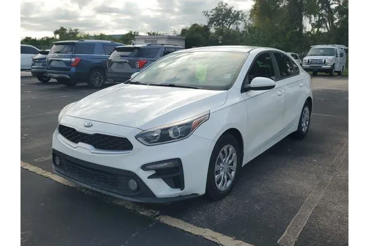 $10995 : Kia Forte 2020 FE 4dr Sedan image 3