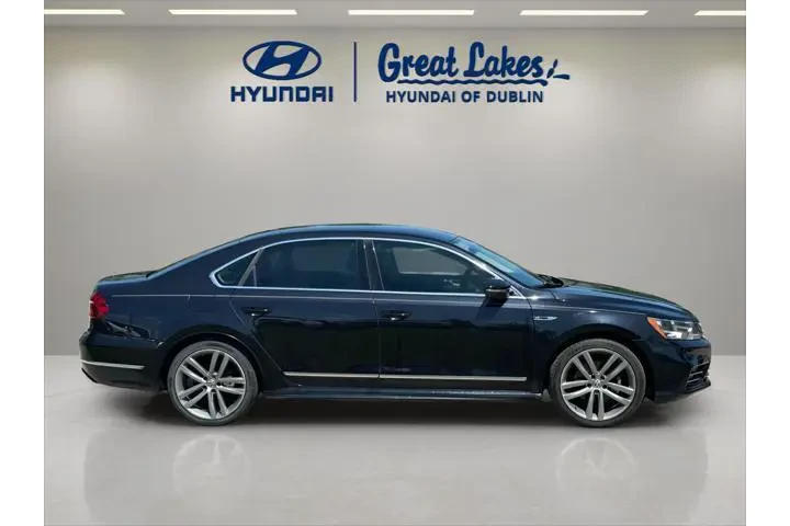 $10166 : Volkswagen Passat 2017 1.8T image 7