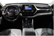 $28998 : Toyota Highlander 2021 XLE 4 thumbnail