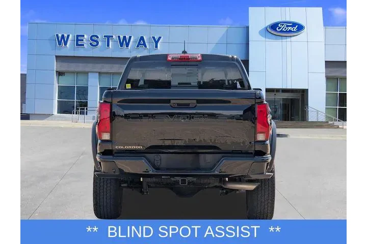 $37949 : Chevrolet Colorado 2024 4x4 image 9