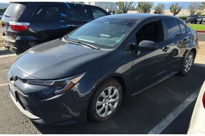 $20600 : Toyota Corolla 2024 LE 4dr S image 1