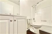 $2190 : 3-Bed 2-Bath Apartment thumbnail