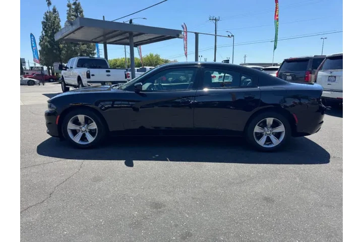 $10998 : 2016 Charger SXT image 10