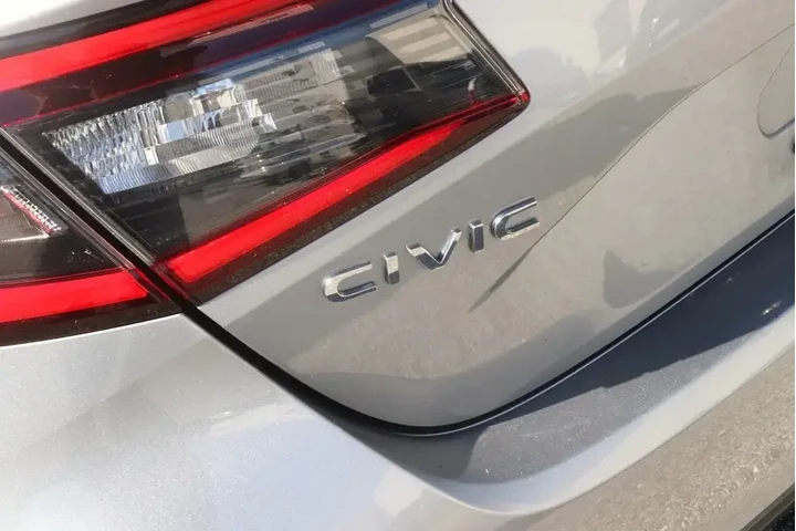 $23978 : Honda Civic 2024 Sport 4dr H image 9