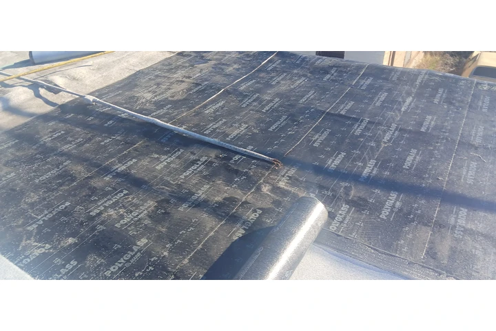 Se busca trabajo de roofing image 3