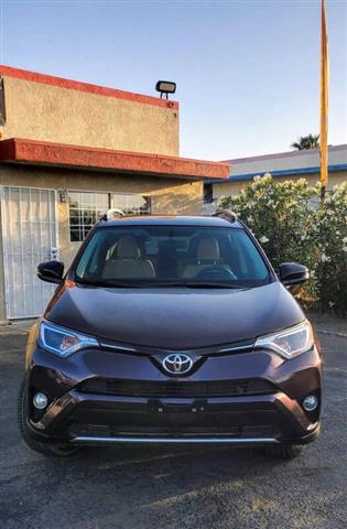 $17999 : 2016 RAV4 XLE image 3