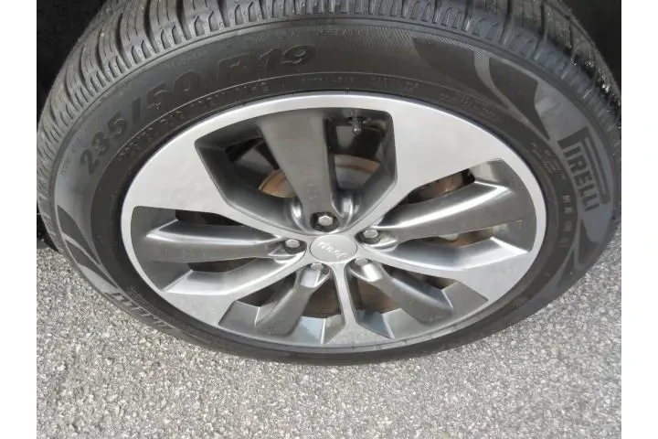 $25990 : Jeep Cherokee 2019 4x4 Overl image 10