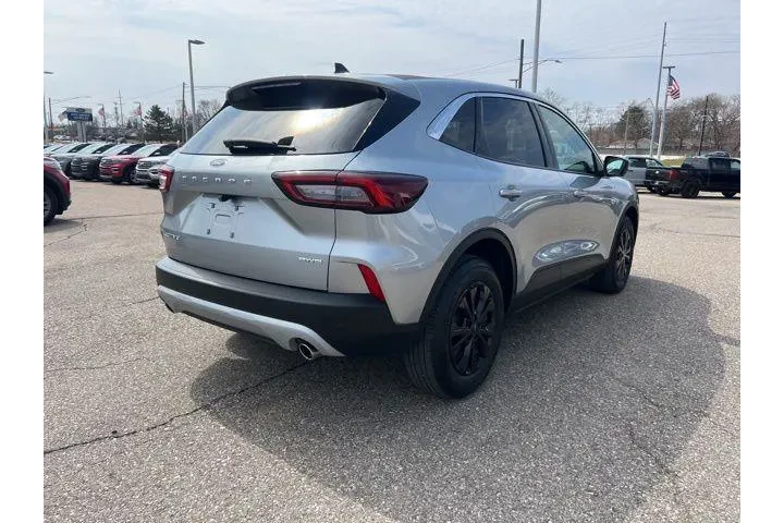 $22275 : Ford Escape 2023 AWD Active image 4