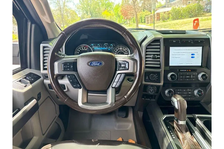 $26995 : 2019 F-150 Limited image 8