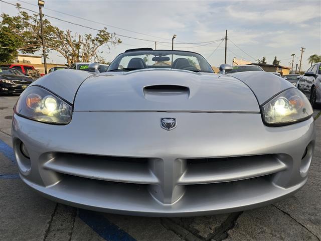 $89000 : 2004 Viper SRT-10 image 2