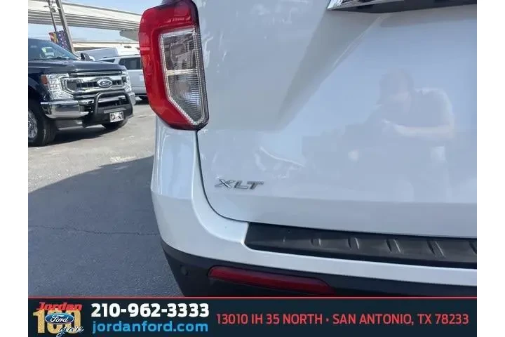 $31599 : Ford Explorer 2023 XLT 4dr S image 6