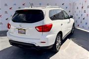 $12995 : Used 2018 Pathfinder FWD SV f thumbnail