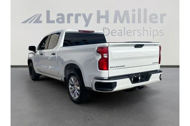 Chevrolet Silverado 1500 Lim image 3