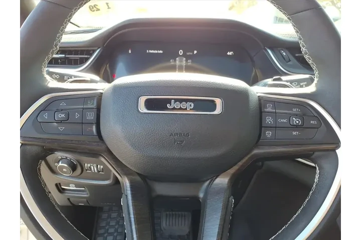 $34900 : Jeep Grand Cherokee 2024 4x4 image 5