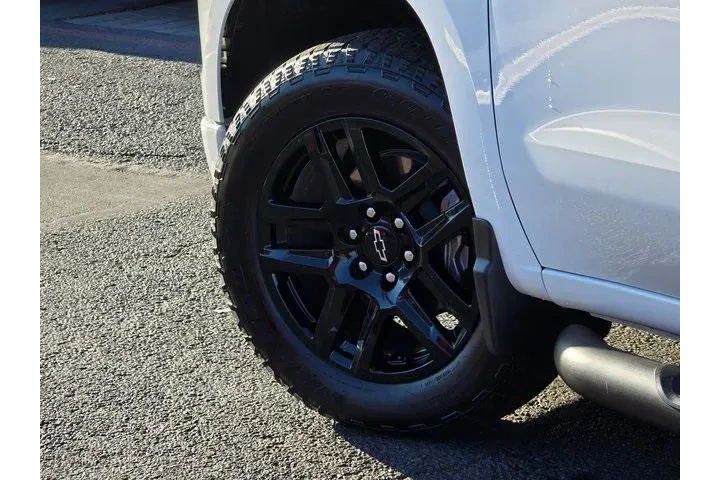 $33824 : Chevrolet Silverado 1500 202 image 8