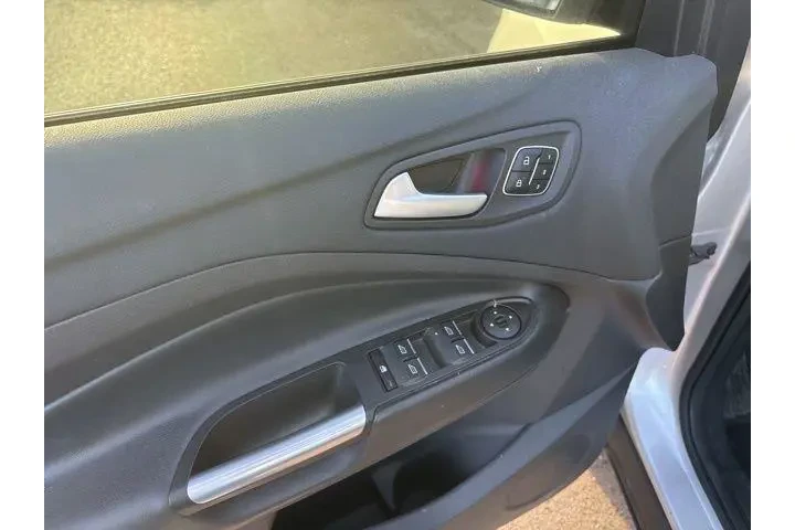 $16500 : Ford Escape 2017 AWD Titaniu image 9