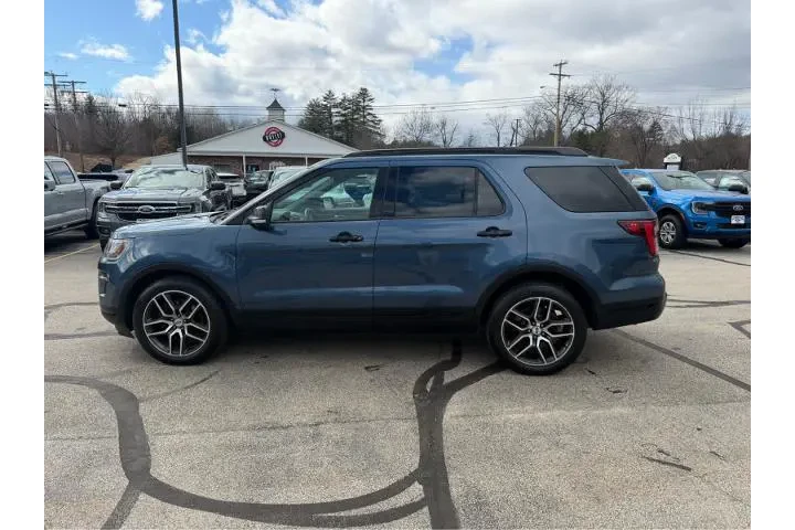 $13995 : Ford Explorer 2018 AWD Sport image 3