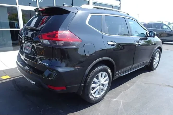$14990 : 2018 Rogue image 8