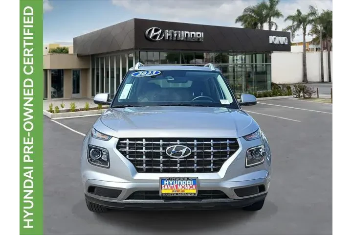 $17979 : Hyundai VENUE 2023 SEL 4dr C image 8