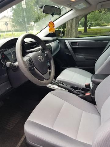 $7000 : 2015 Toyota Corolla L Sedan image 3
