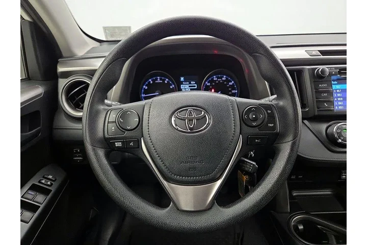 $20998 : Toyota RAV4 2017 LE 4dr SUV image 10