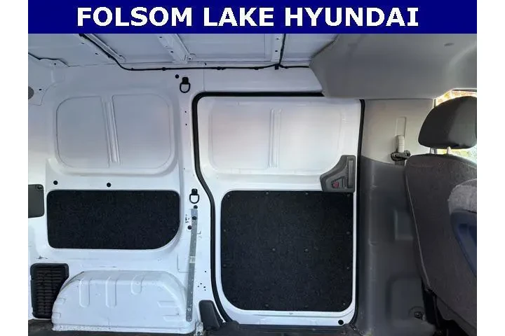 $20991 : Nissan NV200 2020 S 4dr Carg image 9