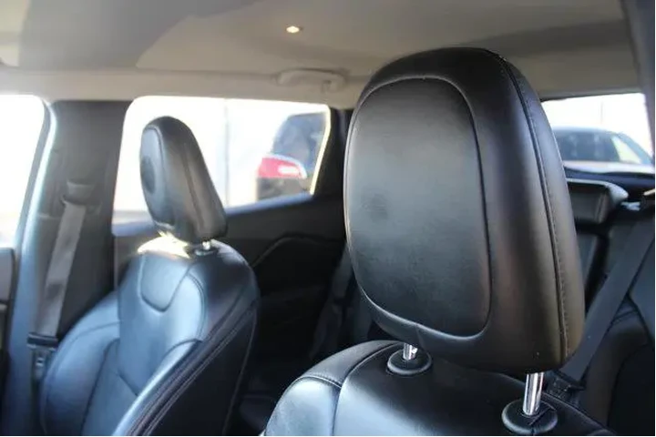 $14987 : Jeep Cherokee 2020 Latitude image 10