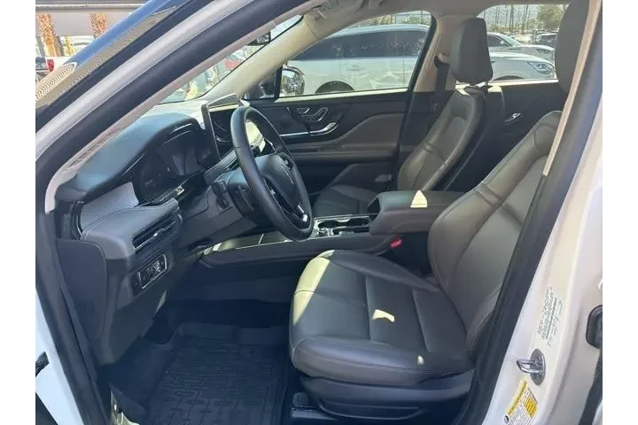 $36555 : Lincoln Corsair 2024 AWD Pre image 10