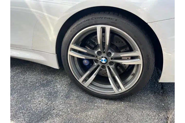 $33995 : BMW M4 2016 2dr Convertible image 6