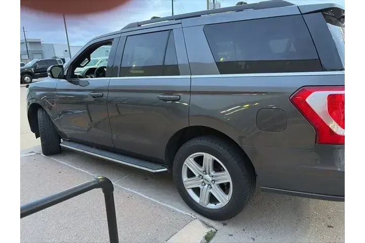 $23001 : Ford Expedition 2018 4x2 XLT image 7