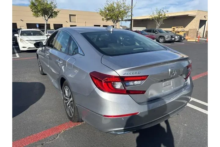 $19500 : Honda Accord Hybrid 2018 Tou image 2