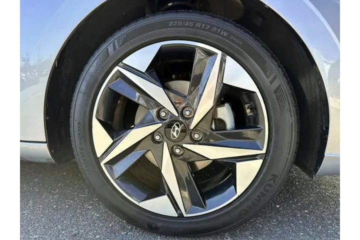 $17999 : Hyundai ELANTRA 2023 SEL 4dr image 6