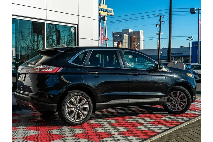 $18488 : Ford Edge 2022 AWD Titanium image 2