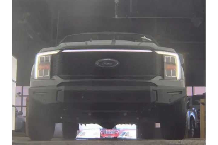 $35399 : Ford F-150 2023 4x4 XLT 4dr image 4