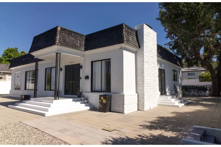 $2500 : 3 bedroom house in South LA image 2