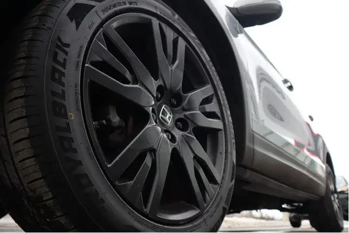 $26702 : Honda Pilot 2022 AWD SE 4dr image 9