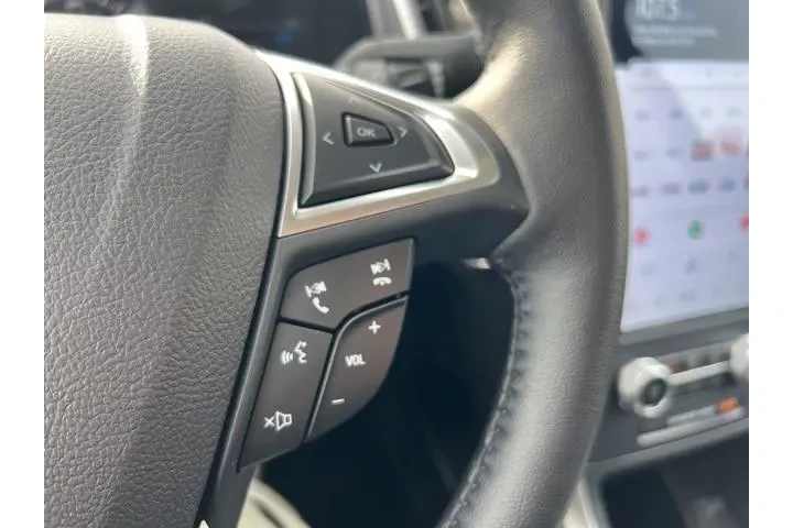 $27885 : Ford Edge 2023 AWD ST-Line 4 image 10