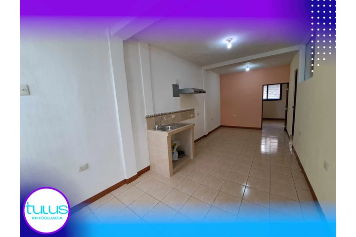 $3550 : APARTAMENTO EN RENTA EN ZONA 4 image 3